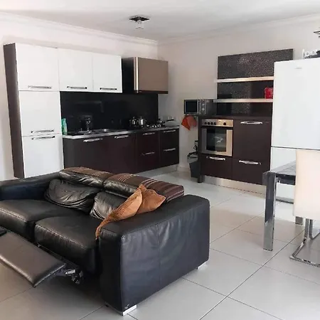 St Pauls Bay Luxury 2 Bedroom Blue Water Flat 36 St Paul's Bay