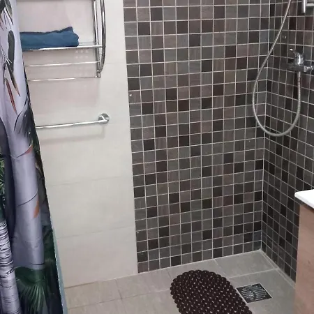 St Pauls Bay Luxury 2 Bedroom Blue Water Flat 36 * St Paul's Bay