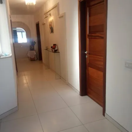 St Pauls Bay Luxury 2 Bedroom Blue Water Flat 36 *