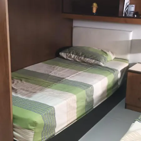 St Pauls Bay Luxury 2 Bedroom Blue Water Flat 36 *