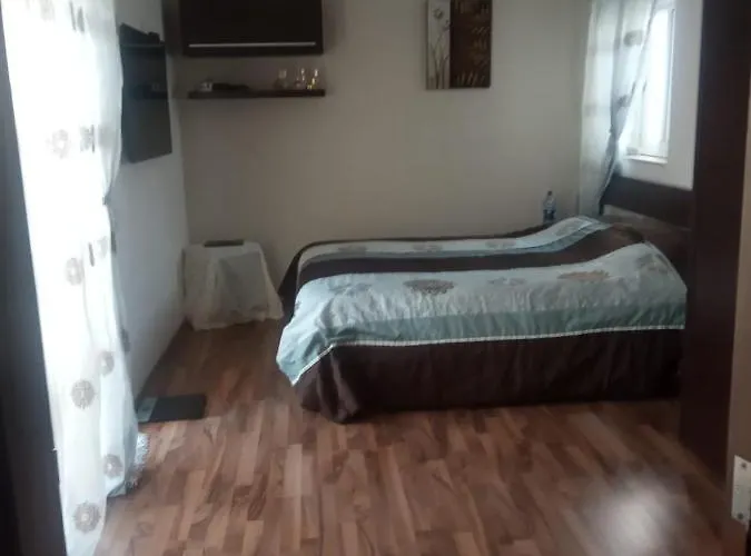 St Pauls Bay Luxury 2 Bedroom Blue Water Flat 36 * St. Paul's Bay