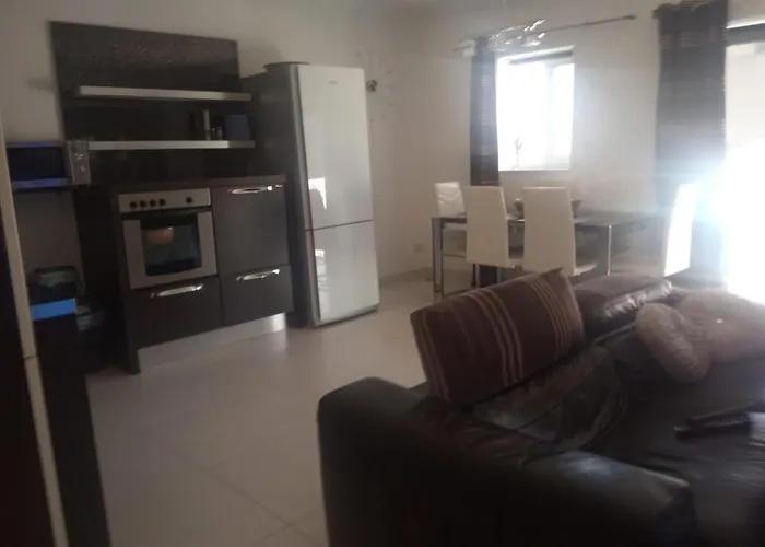 Daire St Pauls Bay Luxury 2 Bedroom Blue Water Flat 36 St. Paul's Bay