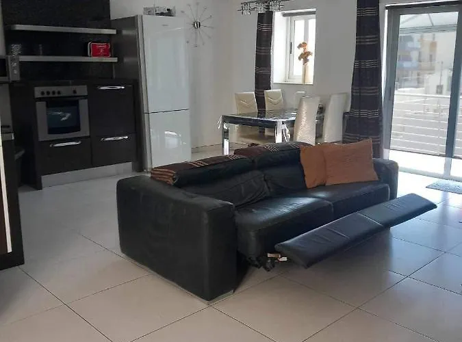 Daire St Pauls Bay Luxury 2 Bedroom Blue Water Flat 36 St. Paul's Bay