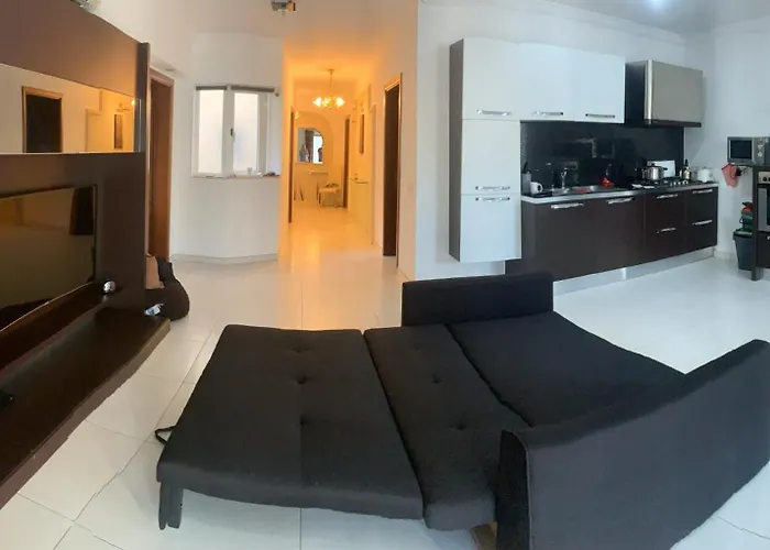 Daire St Pauls Bay Luxury 2 Bedroom Blue Water Flat 36 St. Paul's Bay